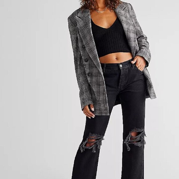 FREE PEOPLE Maggie Mid Rise Washed Black Distressed Straight Leg Cropped Jeans - Picture 4 of 5